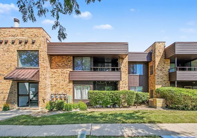 Photo 1 of Sale Pending at 1413 N Sterling Ave #204, Palatine, IL 60067 | MLS# 12720172 | Listing updated on 2026-09-23