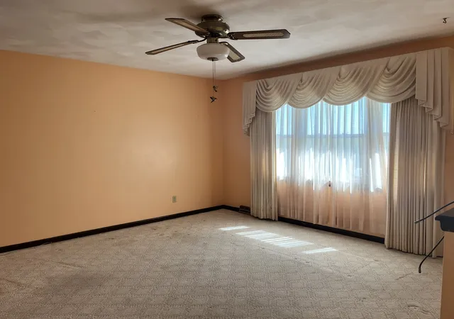 Photo 4 of Single family home for sale at 501 N 4th Avenue, New Windsor, IL 61465 | MLS# 12720198 | Listing updated on 2026-08-22