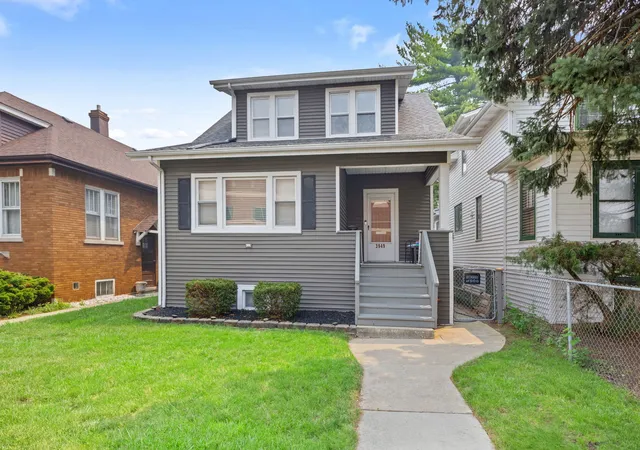 Photo 1 of Single family home for sale at 3949 N Natchez Ave, Chicago, IL 60634 | MLS# 12720202 | Listing updated on 2026-09-01