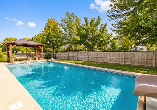 2nd image of 10727 Mayfield Ln, Huntley, IL 60142 | MLS# 12720207