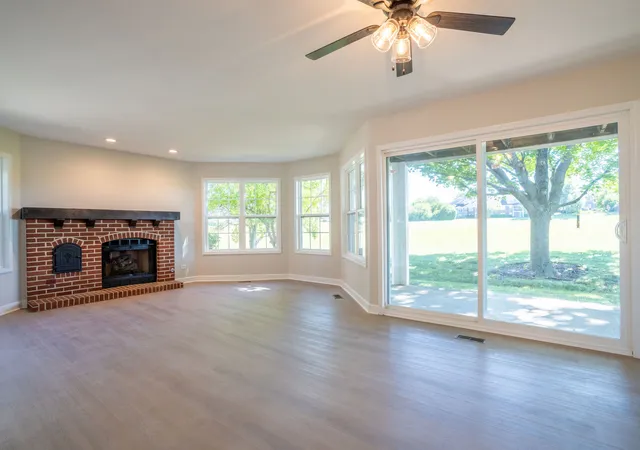 4th image of 1621 Glengarry Ct, Algonquin, IL 60102