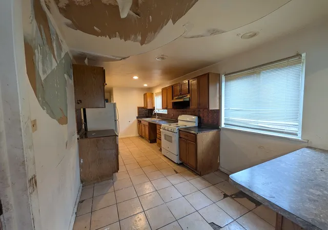 Photo 3 of Sale Pending at 8443 S State St, Chicago, IL 60619 | MLS# 12720285 | Listing updated on 2026-08-20