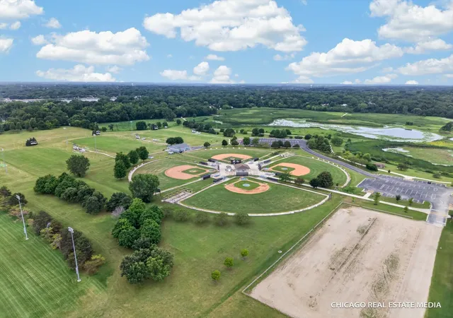 26th image of 1358 Cottonwood Ln, Crystal Lake, IL 60014 | MLS# 12720304