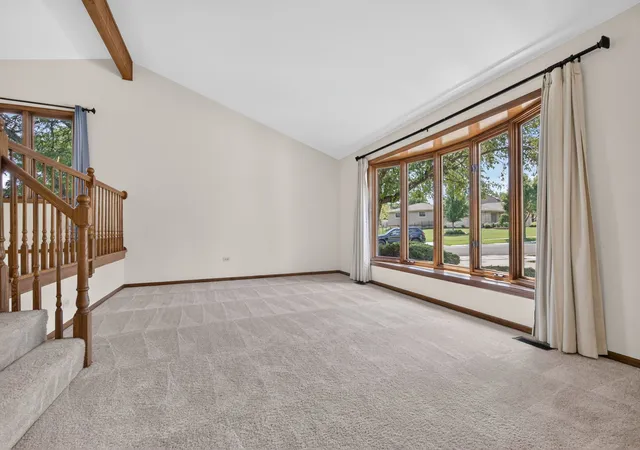 3rd image of 11644 Brookwood Dr, Orland Park, IL 60467 | MLS# 12720313
