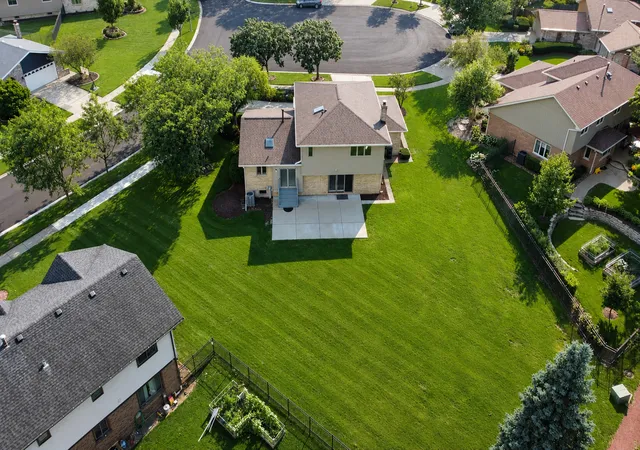 38th image of 11644 Brookwood Dr, Orland Park, IL 60467 | MLS# 12720313