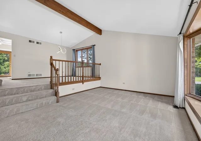 5th image of 11644 Brookwood Dr, Orland Park, IL 60467 | MLS# 12720313