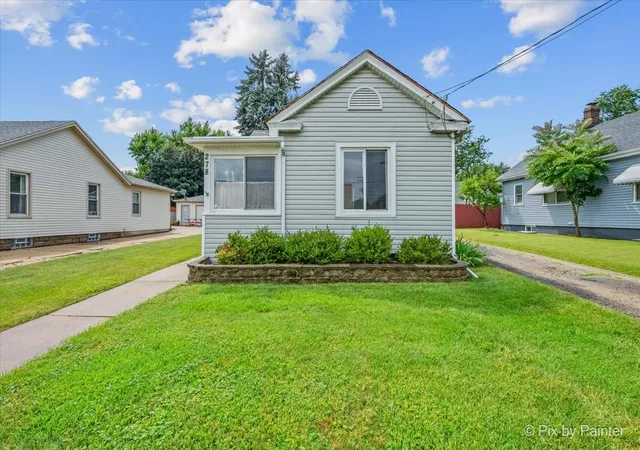 Photo 1 of Sale Pending at 278 S Melrose Ave, Elgin, IL 60123 | MLS# 12720511 | Listing updated on 2026-09-24