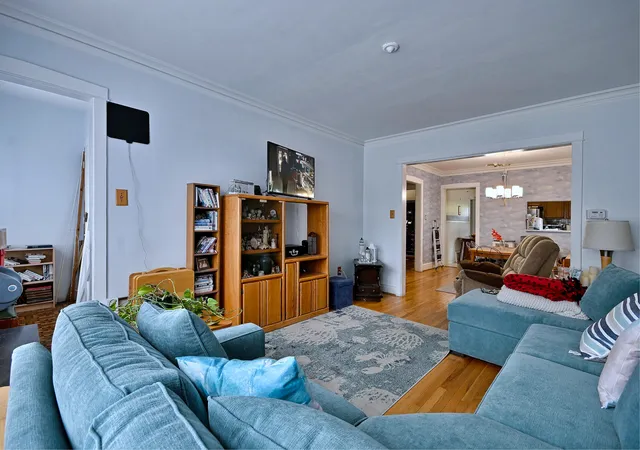 Listing Photo 4 - Condo for sale in building located at 6033 N Harlem Ave, Chicago, IL 60631