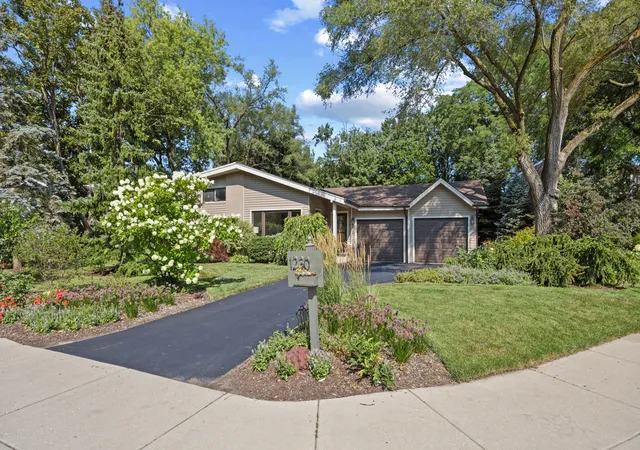 Photo 1 of Sale Pending at 1230 Central Ave, Deerfield, IL 60015 | MLS# 12720571 | Listing updated on 2026-09-26