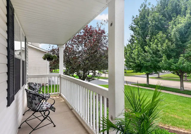 2nd image of 2212 James Leigh Dr, Aurora, IL 60503 | MLS# 12720642