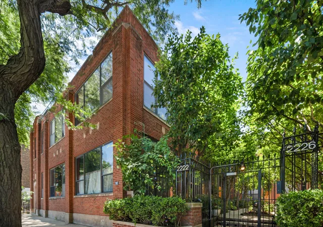 Photo 2 of Sale Pending at 2222 N Racine Ave #14, Chicago, IL 60614 | MLS# 12720666 | Listing updated on 2026-08-19