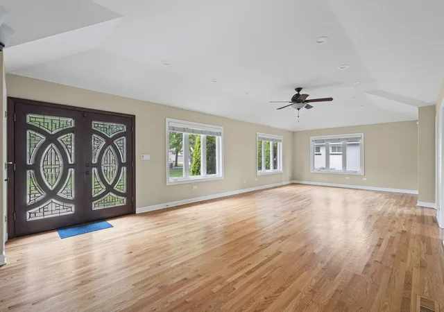 3rd image of 29 Springlake Ave, Hinsdale, IL 60521 | MLS# 12720688