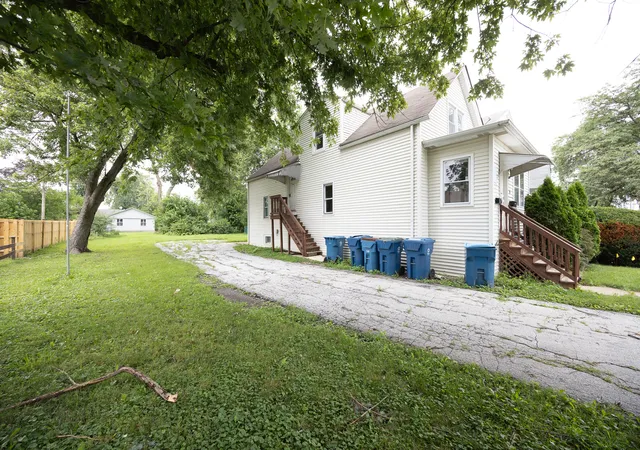 Photo 2 of Multi family home for sale at 19 W 32nd Street, Steger, IL 60475 | MLS# 12720758 | Listing updated on 2026-09-03