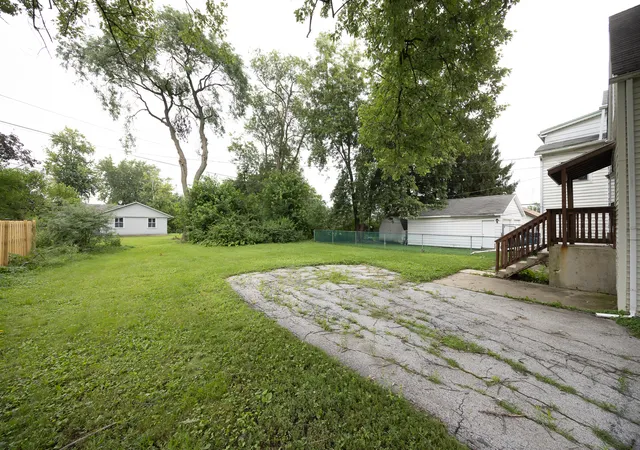 Photo 3 of Multi family home for sale at 19 W 32nd Street, Steger, IL 60475 | MLS# 12720758 | Listing updated on 2026-09-03