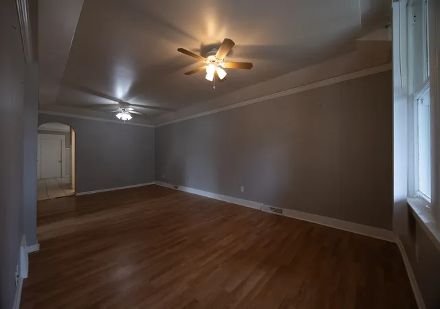 Listing Photo 5 - Condo for sale in building located at 19 W 32nd St, Steger, IL 60475