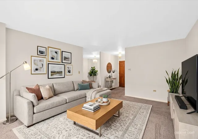 2nd image of 1730 W Galena Blvd #305W, Aurora, IL 60506 | MLS# 12720774