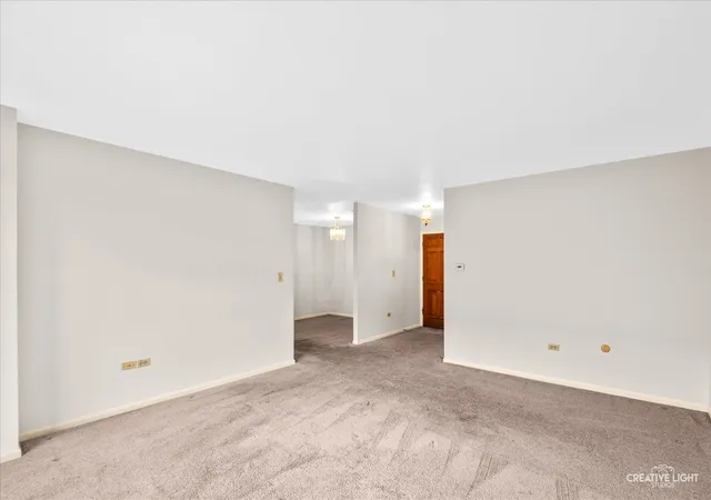 3rd image of 1730 W Galena Blvd #305W, Aurora, IL 60506 | MLS# 12720774