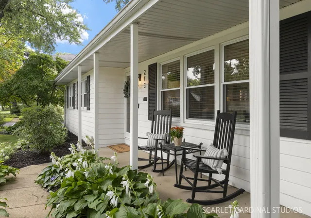 2nd image of 213 W Gartner Rd, Naperville, IL 60540 | MLS# 12720832