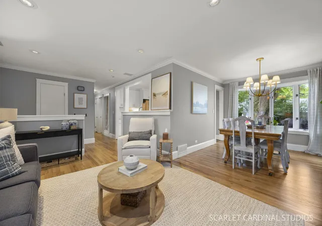 5th image of 213 W Gartner Rd, Naperville, IL 60540 | MLS# 12720832