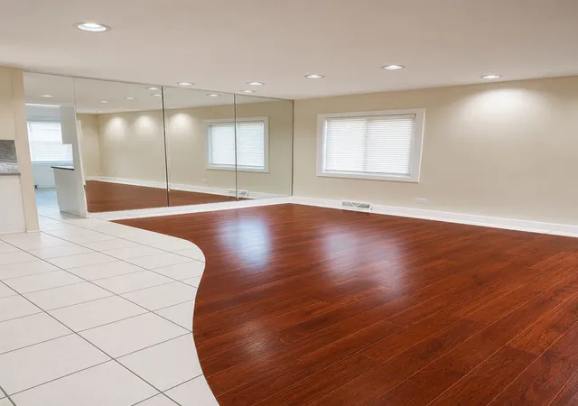 Photo 3 of Townhouse for sale at 4718 Church St #D, Skokie, IL 60076 | MLS# 12720973 | Listing updated on 2026-09-07