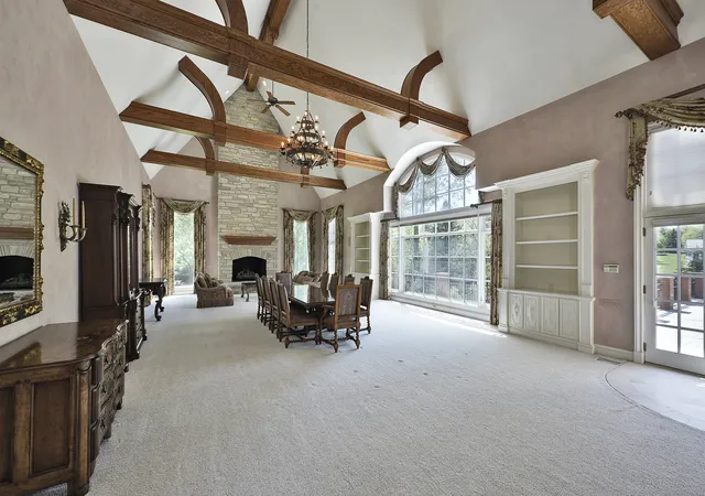 3rd image of 1661 Balmoral Ln, Inverness, IL 60067 | MLS# 12721018