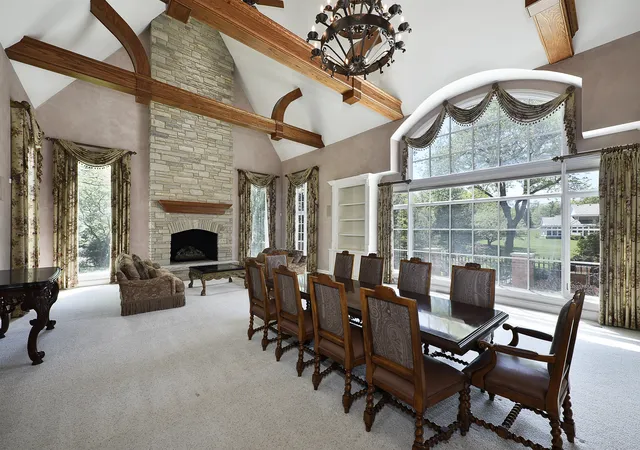 4th image of 1661 Balmoral Ln, Inverness, IL 60067 | MLS# 12721018