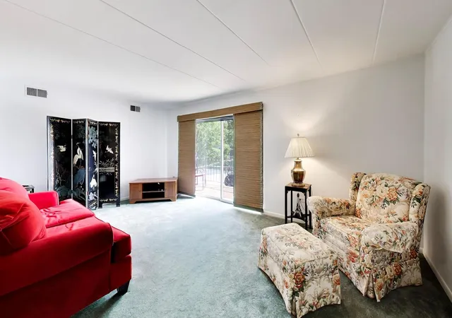 Photo 3 of Condo for sale at 11012 S Kilpatrick Ave #2NE, Oak Lawn, IL 60453 | MLS# 12721127 | Listing updated on 2026-09-07