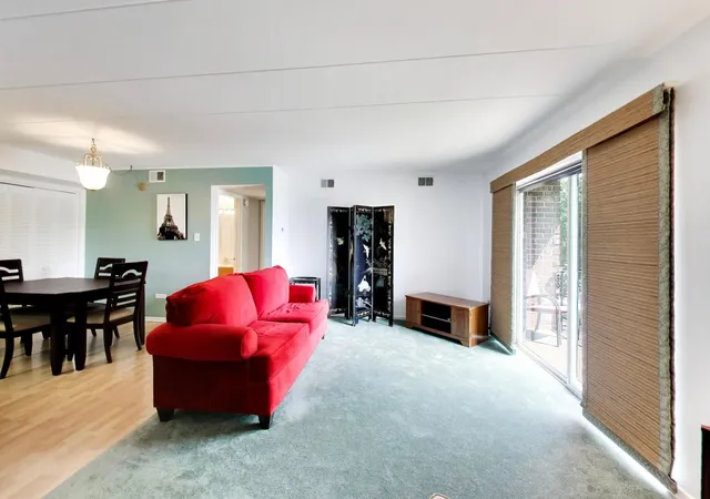 Photo 4 of Condo for sale at 11012 S Kilpatrick Ave #2NE, Oak Lawn, IL 60453 | MLS# 12721127 | Listing updated on 2026-09-07