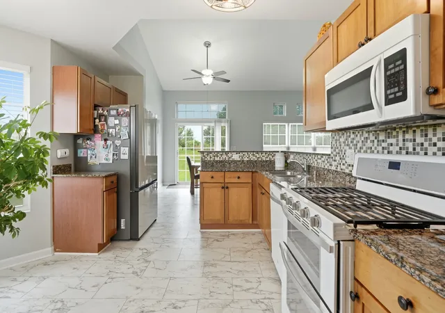 Photo 2 of Townhouse for sale at 30156 Autumn Dr, Beecher, IL 60401 | MLS# 12721218 | Listing updated on 2026-09-29