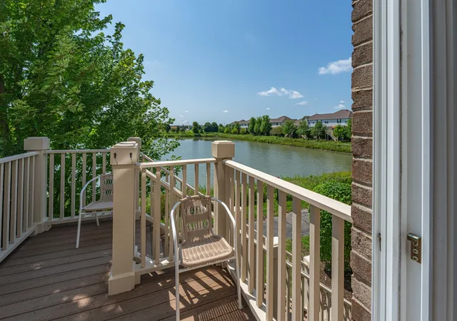 32nd image of 2832 Henley Ln, Naperville, IL 60540 | MLS# 12721279