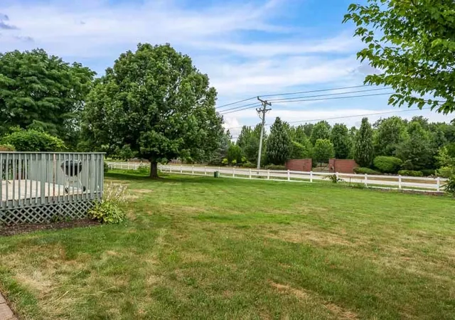 2nd image of 691 Stonemint Dr, Roscoe, IL 61073 | MLS# 12721294