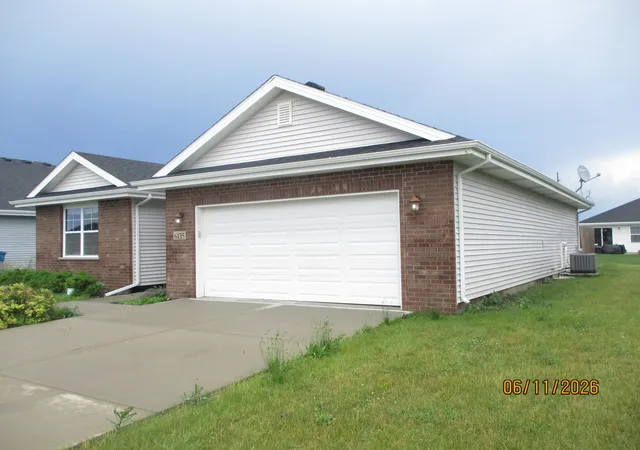 3rd image of 6135 Stone Pathway St, Bourbonnais, IL 60914 | MLS# 12721444