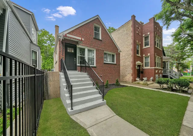 2nd image of 6345 S Honore St, Chicago, IL 60636 | MLS# 12721504
