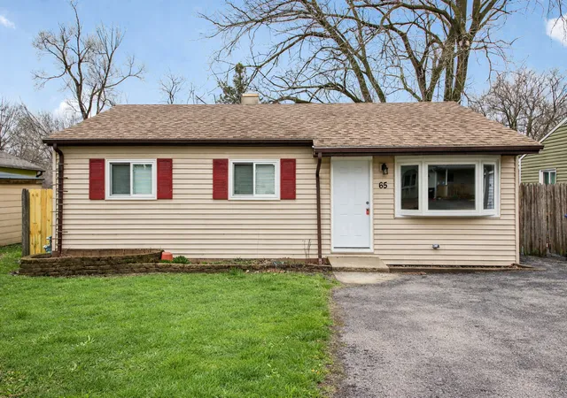 image of 65 Della St, Crystal Lake, IL 60014 | MLS# 12721535