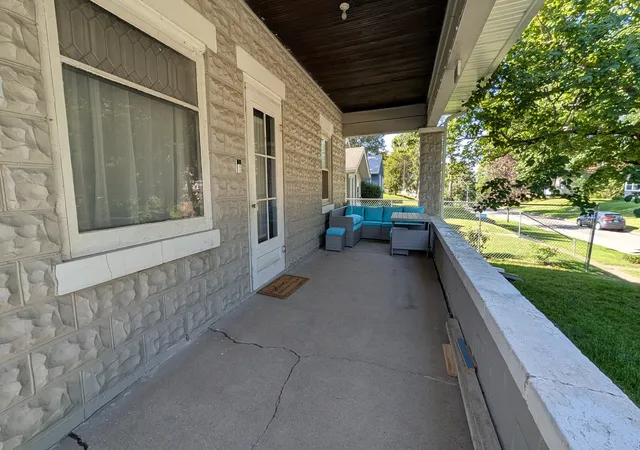 4th image of 258 7Th St, Silvis, IL 61282 | MLS# 12721772
