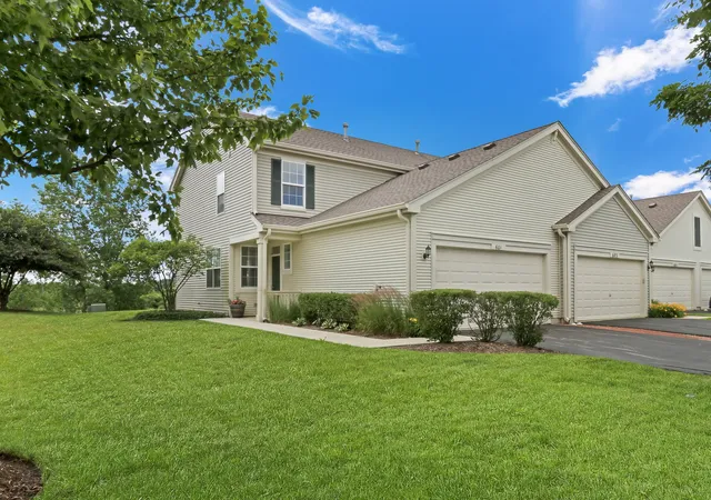 Photo 2 of Townhouse for sale at 601 W Kristina Ln, Round Lake, IL 60073 | MLS# 12721874 | Listing updated on 2026-08-25
