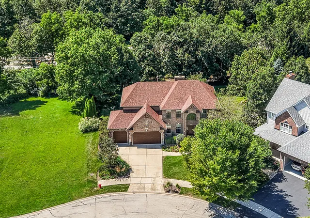 38th image of 621 Sheffield Cir, Sugar Grove, IL 60554 | MLS# 12721903