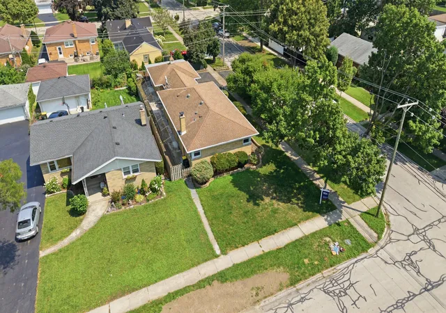 Photo 20 of Single family home for sale at 545 S 6th Avenue, La Grange, IL 60525 | MLS# 12721972 | Listing updated on 2026-09-02