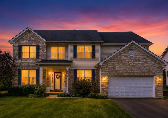 1st image of 5701 Caribou Ln, Hoffman Estates, IL 60192 | MLS# 12722012