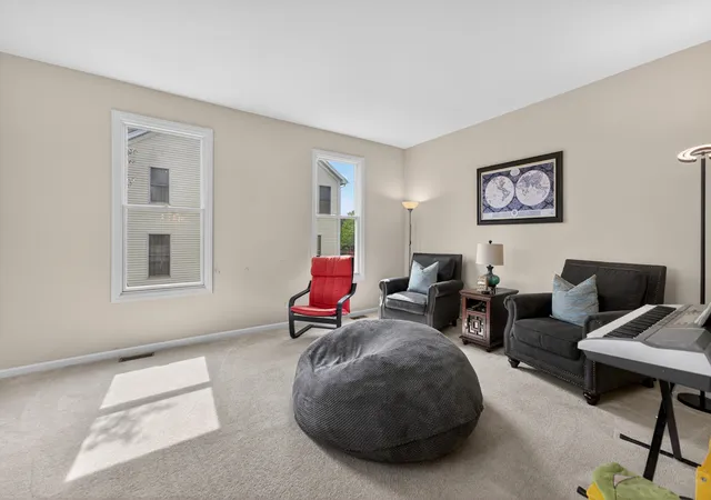 Photo 3 of Single family home for sale at 5701 Caribou Ln, Hoffman Estates, IL 60192 | MLS# 12722012 | Listing updated on 2026-09-07