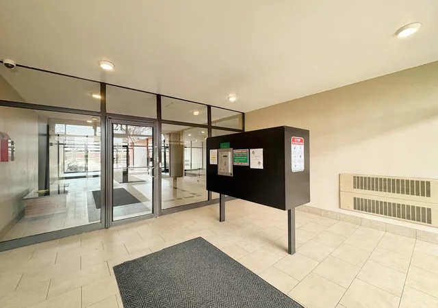 Photo 1 of Condo for sale at 3021 S Michigan Ave #306, Chicago, IL 60616 | MLS# 12722045 | Listing updated on 2026-09-22