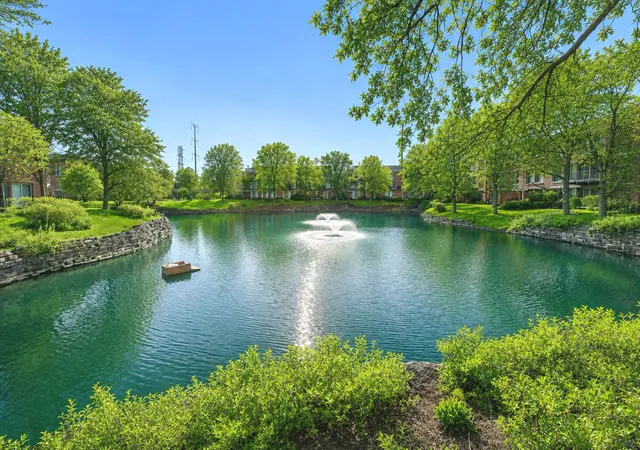 2nd image of 1040 Arbor Ln, Northfield, IL 60093 | MLS# 12722216