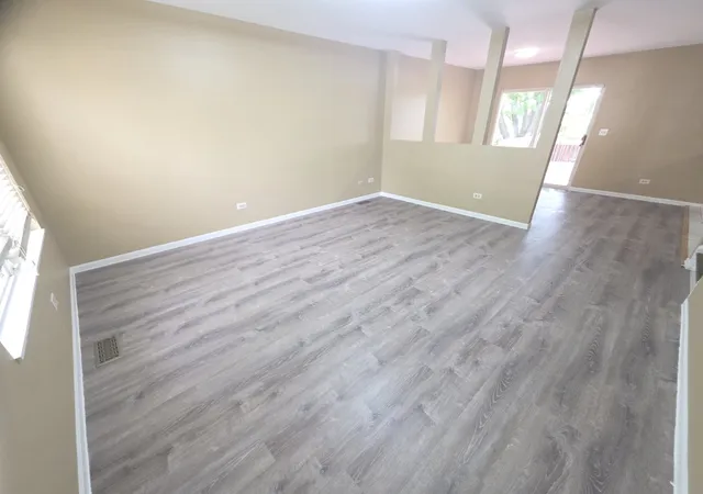 2nd image of 1705 Lake Pointe Dr, Plainfield, IL 60586 | MLS# 12722318