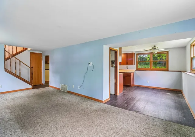 4th image of 107 W Melody Ln, Woodstock, IL 60098 | MLS# 12722578