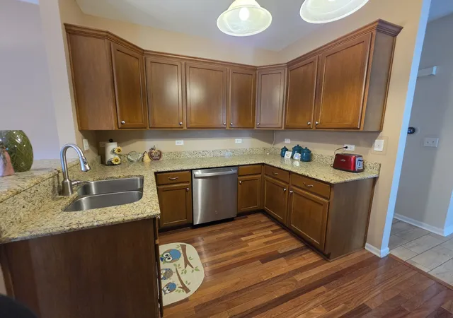 5th image of 8211 Tremont Ln, Joliet, IL 60431 | MLS# 12722603