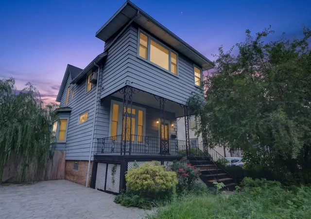 Photo 3 of Single family home for sale at 4122 N Kostner Ave, Chicago, IL 60641 | MLS# 12722689 | Listing updated on 2026-08-31