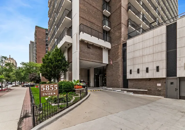 Photo 1 of Sale Pending at 5855 N Sheridan Rd #19F, Chicago, IL 60660 | MLS# 12722744 | Listing updated on 2026-09-30