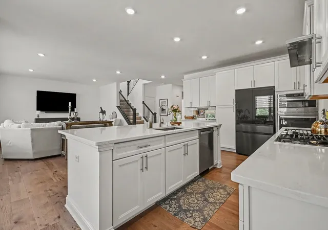 Photo 3 of Single family home for sale at 16116 S Clearwater Dr, Plainfield, IL 60586 | MLS# 12722807 | Listing updated on 2026-08-28