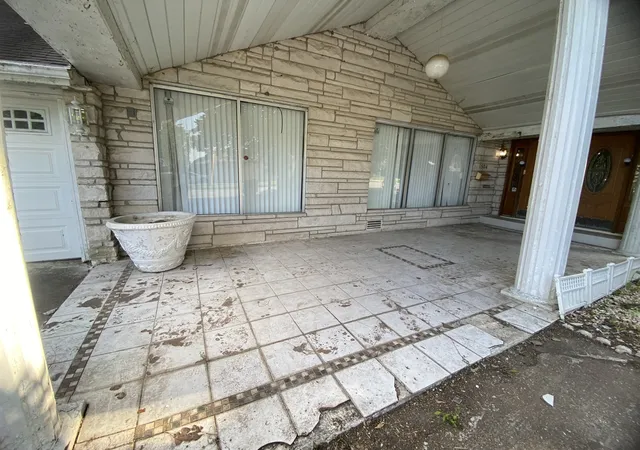 4th image of 1504 E Saint Louis St, West Frankfort, IL 62896 | MLS# 12722914
