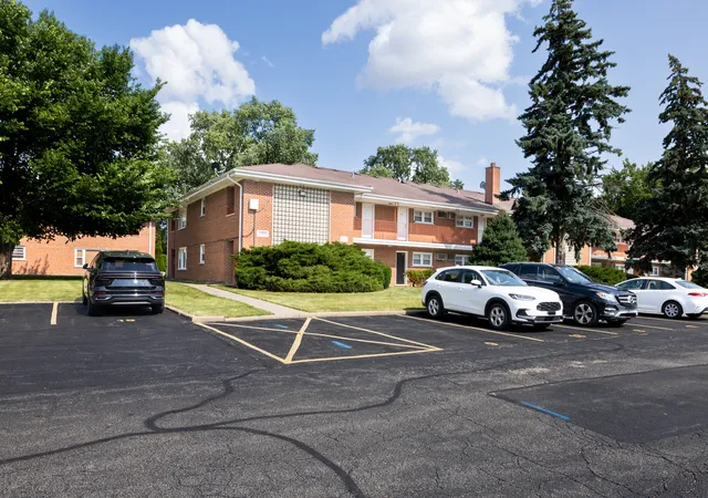 Photo 3 of Condo for sale at 1101 Holiday Ln #8, Des Plaines, IL 60016 | MLS# 12722925 | Listing updated on 2026-08-18